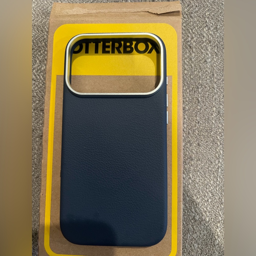 GUC OtterBox Symmetry Series Case for iPhone 17 Pro - riverside blue